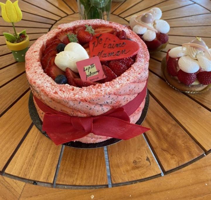 Gâteau de la petite pâtisserie de St Lyé Troyes
